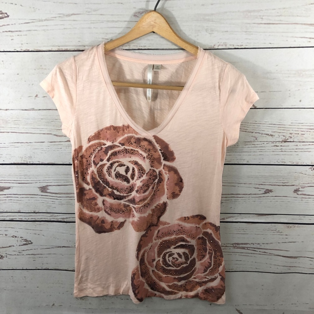 NWOT LAUREN CONRAD Feminine Top